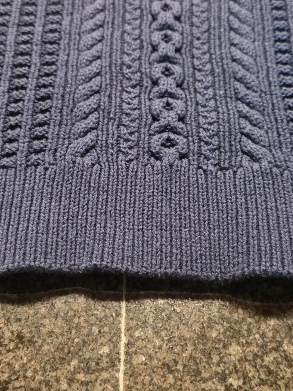 J.Crew Men's Cotton Cable-Knit Crewneck Sweater / Medium / Navy / BL822